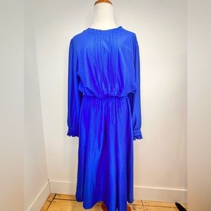 VINTAGE 1970s Royal Blue Midi Dress US M